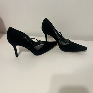 Stuart Weitzman Black pumps